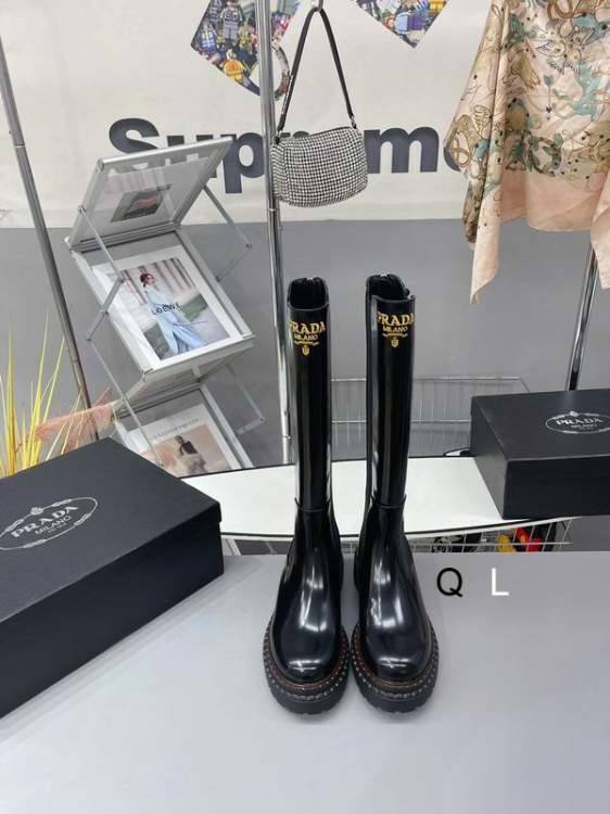 Picture of Prada Shoes _SKUPradasz35-40QL090918905